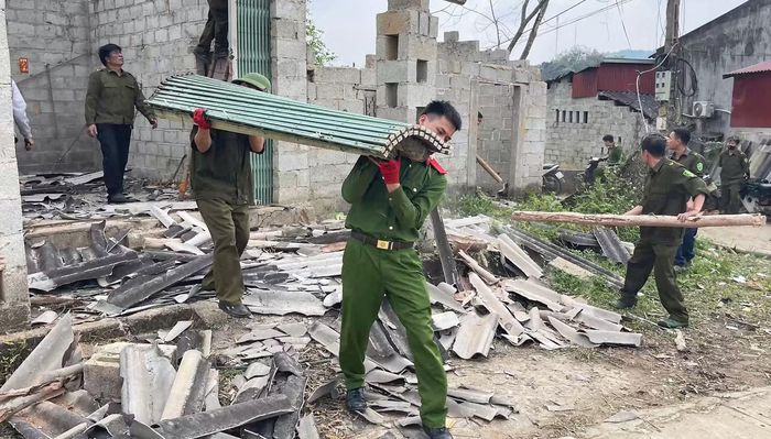 CBCS Công an tỉnh thường xuyên bám sát công trường, góp phần đẩy nhanh tiến độ.