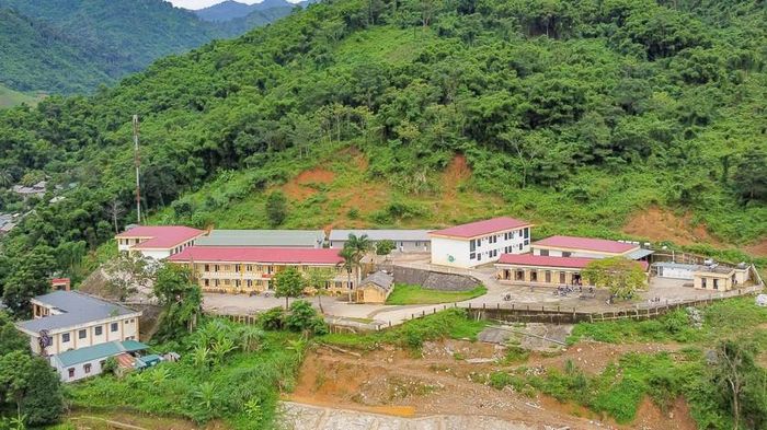 Toàn cảnh Trường Phổ thông dân tộc bán trú tiểu học và THCS Trung Lý, xã Trung Lý, tỉnh Thanh Hóa - Ảnh: Hà Đồng.