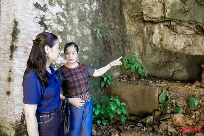 Những vách núi lưu dấu vết một thời gian khó của phát thanh Cao Bằng.
