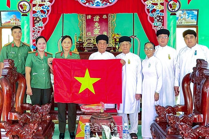 Thượng tá Lê Kiều Oanh, Phó Trưởng phòng An ninh nội địa, Công an tỉnh Cà Mau 