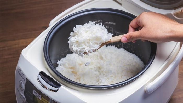 Có thể giúp cơm giữ độ mềm tơi tốt hơn. Ảnh minh họa.