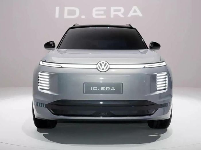 Volkswagen ID. ERA 9X là một trong những mẫu xe đáng chú ý của thị trường ô tô tháng 8, sử dụng hệ truyền động EREV với phạm vi hoạt động kết hợp công bố tối đa 1.651 km theo CLTC. Ảnh: SAIC Volkswagen/DailyRevs.
