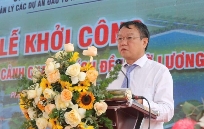 Phó Chủ tịch UBND tỉnh Đào Mỹ phát biểu tại lễ khởi công dự án.