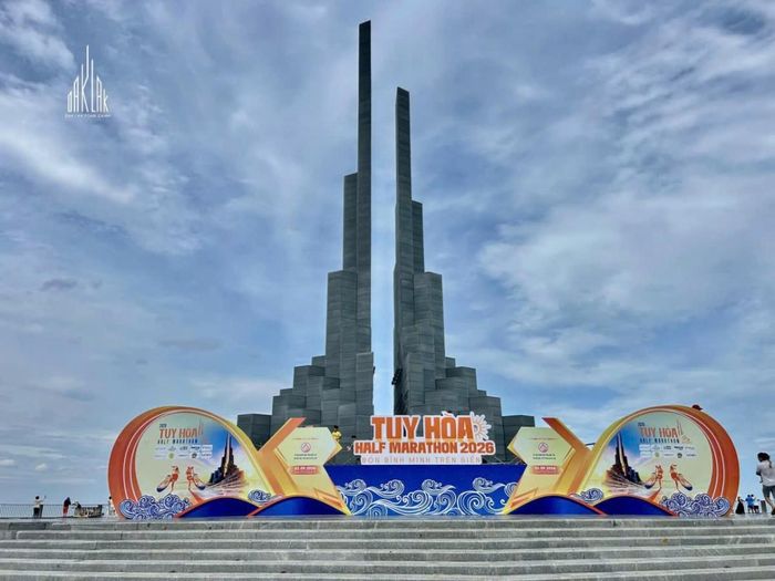 Tháp Nghinh Phong phường Tuy Hòa. (Ảnh minh hoạ)