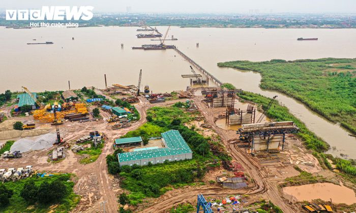 Theo kế hoạch, cầu Thượng Cát dự kiến hoàn thành trong năm 2027. Khi đưa vào khai thác, công trình sẽ trở thành một mắt xích trên tuyến Vành đai 3,5, góp phần tăng khả năng kết nối giao thông giữa các khu vực hai bên sông Hồng và hoàn thiện thêm mạng lưới giao thông của Hà Nội.