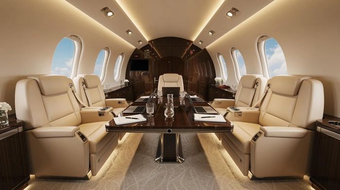 Nội thất sang trọng trên máy bay riêng của các tỷ phú. (Ảnh: Blackjet)