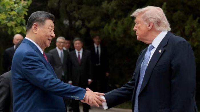 Chủ tịch Trung Quốc Tập Cận Bình (trái) và Tổng thống Mỹ Donald Trump tại Bắc Kinh, Trung Quốc hồi tháng 5-2026. Ảnh: Reuters