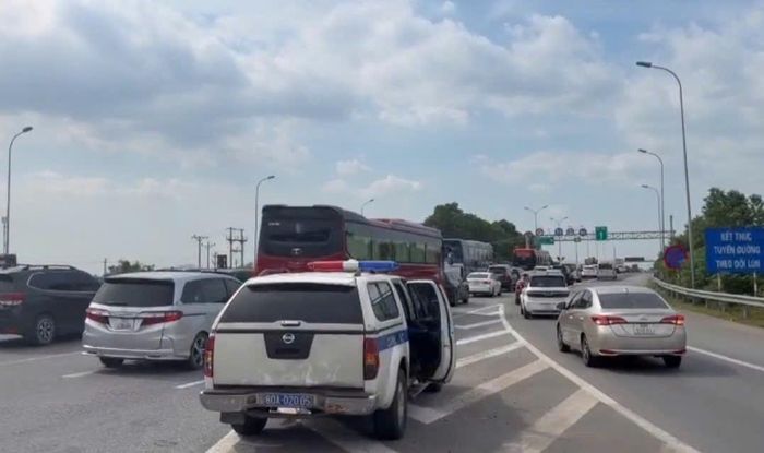 Hà Nội đã sẵn sàng các phương án đón người dân trở lại Thủ đô lao động, học tập. Ảnh: Đức Tuấn