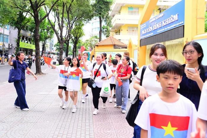 Miền Bắc hôm nay nắng nóng trên 37 độ. Ảnh: Tuấn Anh