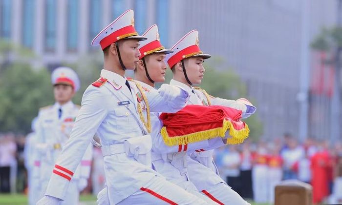 Lễ Thượng cờ trang nghiêm tại tại Quảng trường Ba Đình