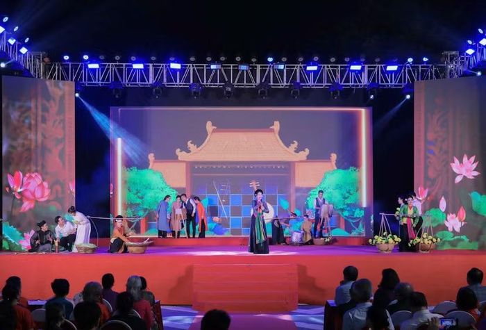 Các tiết mục trong Chương I có sự tham gia của NSƯT Thanh Tâm, NSƯT Quốc Phòng, Phương Mây, Quang Dương, Hán Trưởng, Thúy Nga cùng tập thể nghệ sĩ và vũ đoàn.