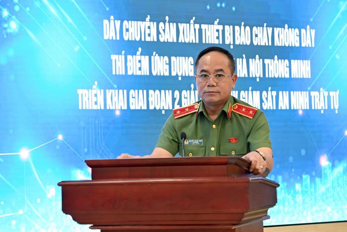 Trung tướng Nguyễn Thanh Tùng, Giám đốc CATP Hà Nội phát biểu tại buổi lễ