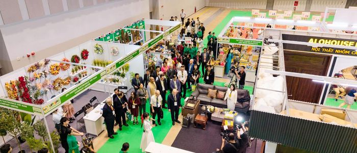 VIFA ASEAN quy tụ gần 200 doanh nghiệp trong và ngoài nước. Ảnh: L.M