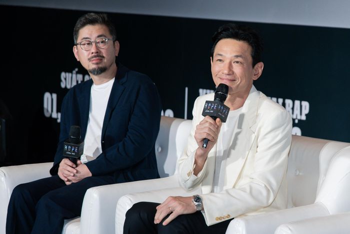  Nam chính Hwang Jung Min cũng kể nhiều về quá trình ghi hình. Theo nam diễn viên, đoàn phim có khoảng hai tháng rưỡi làm việc trong khu vực rừng núi, thường xuyên phải di chuyển từ nơi lưu trú vào sâu trong rừng. Cường độ quay kéo dài khiến anh có thời điểm chỉ nhận ra mình đau phần cơ gân kheo sau nhiều ngày chạy liên tục trên địa hình dốc. 