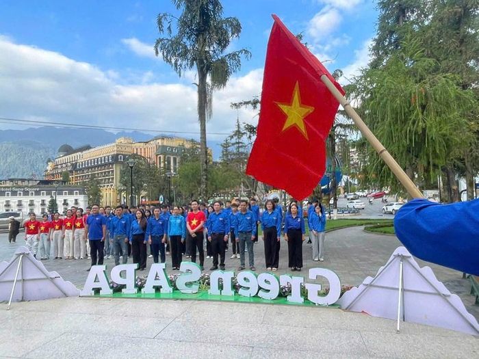 Tuổi trẻ Lào Cai