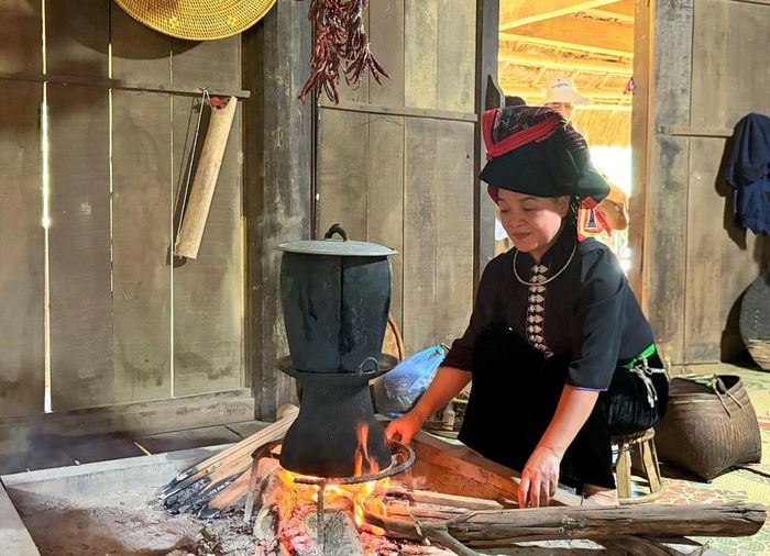 Trong mâm cúng bắt buộc phải có xôi đồ từ gạo nếp mới gặt