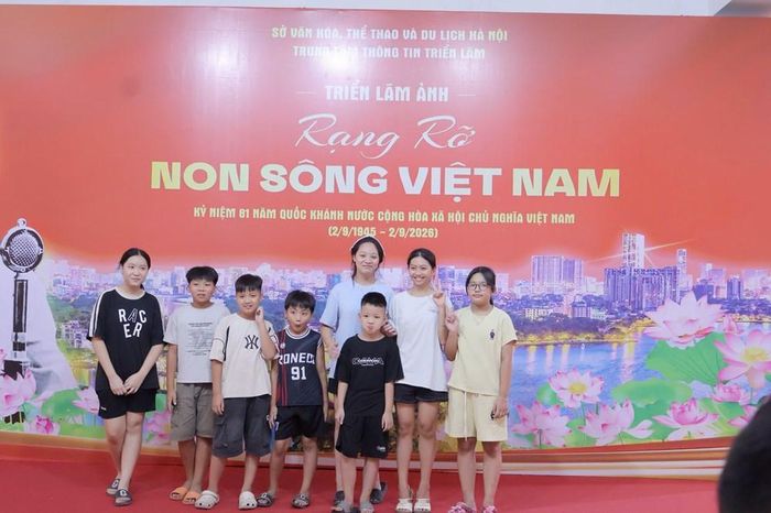 Nhiều hoạt động văn hoá tại khu vực hồ Hoàn Kiếm