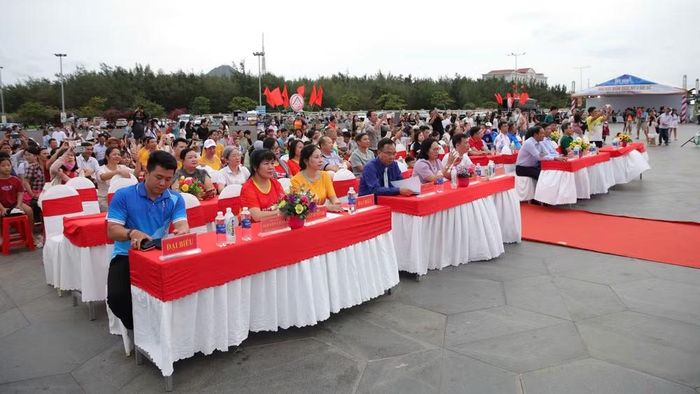 Các đại biểu dự buổi khai mạc giải. (Ảnh: CTV)