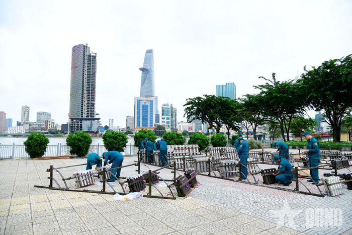 Khu vực đầu hầm sông Sài Gòn (phường An Khánh) là điểm bắn quy mô lớn nhất với 1.200 quả tầm cao, 60 giàn tầm thấp, 40 giàn hỏa thuật, 500 ống phóng tạo hiệu ứng.