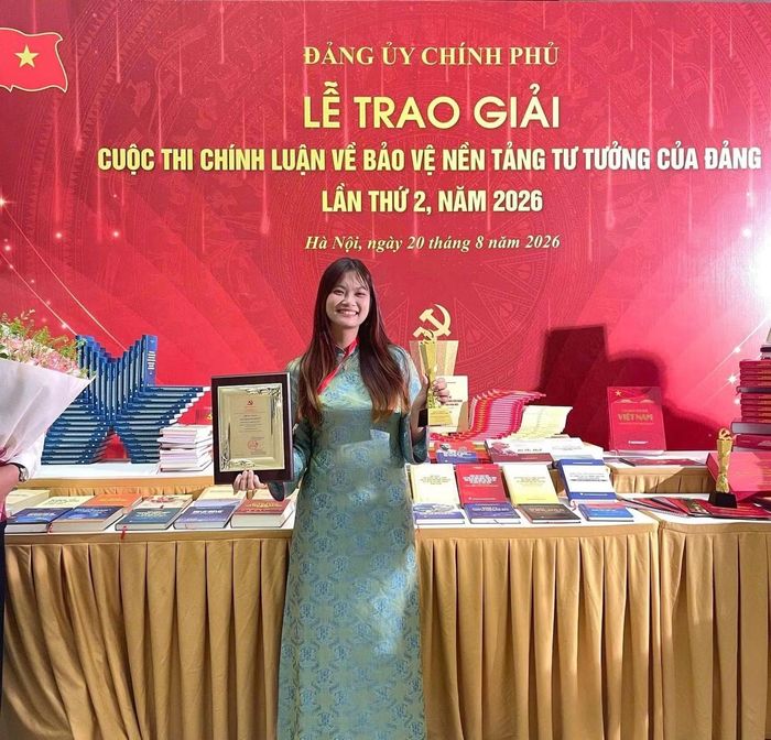 Hoàng Anh đạt giải Khuyến khích Cuộc thi chính luận bảo vệ nền tảng tư tưởng của Đảng lần thứ II, năm 2026.