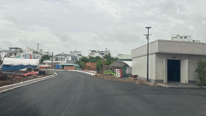  Sáng nay đưa vào phục vụ người dân đoạn tuyến dài khoảng 1,4km bên trái tuyến thuộc phường An Nhơn. Ảnh: QUỐC HÙNG 