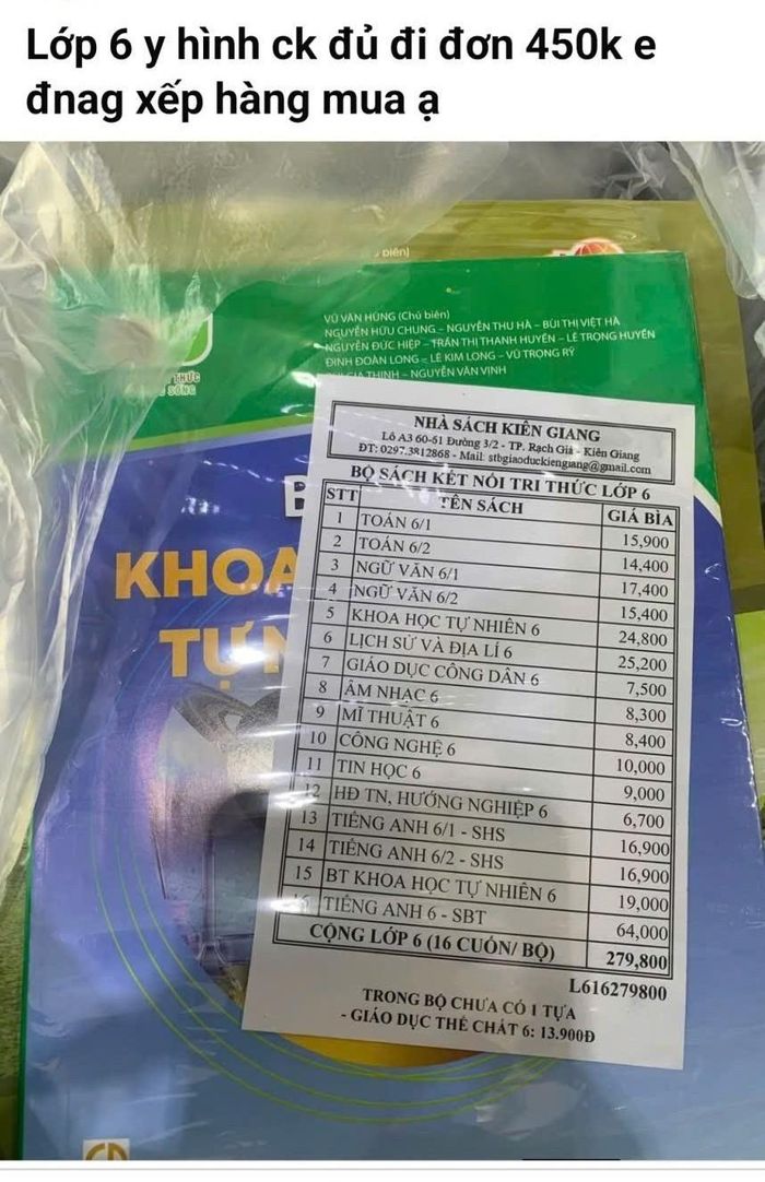 Lời chào mời mua SGK trên mạng xã hội với giá cao hơn giá bìa nhiều lần