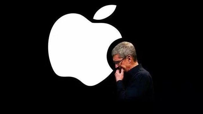 Steve Jobs từng tái cấu trúc danh mục sản phẩm Apple theo mô hình tinh gọn, đặt nền móng cho triết lý tập trung vào một số sản phẩm chủ lực.