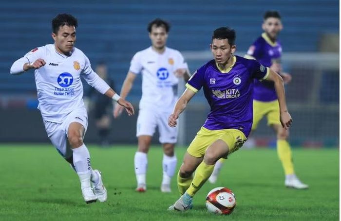 18h ngày 5/9: Hà Nội FC gặp Công an TP Hồ Chí Minh. Ảnh: Tuấn Bảo.