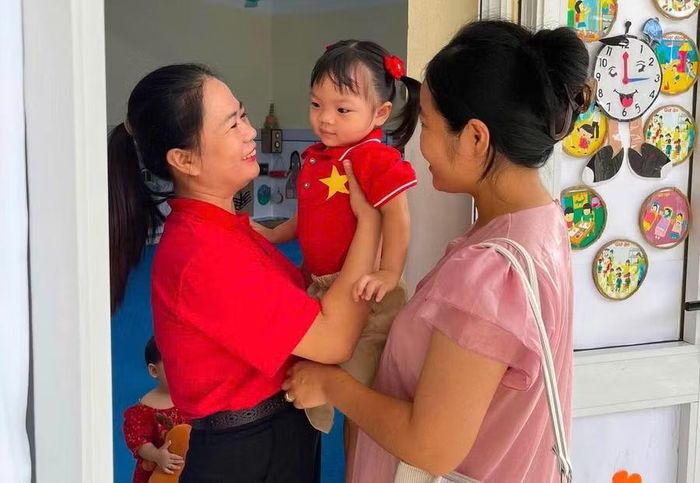 Phổ cập giáo dục mầm non cho trẻ 3-5 tuổi là một trong những nhiệm vụ trọng tâm được Trường Mầm non Tân Kỳ đặc biệt quan tâm.