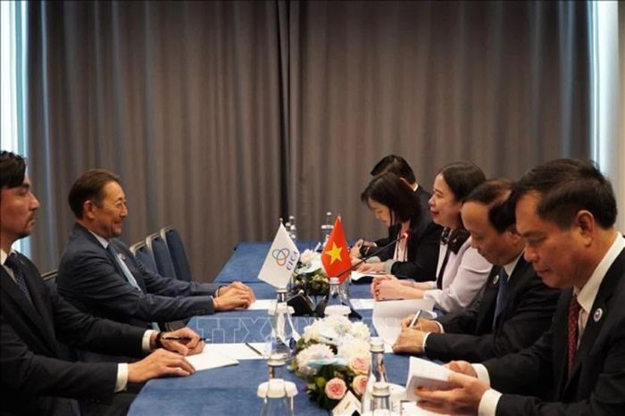 Phó Chủ tịch nước Võ Thị Ánh Xuân tiếp Tổng Thư ký CICA Kairat Sarybay. (Nguồn: TTXVN)