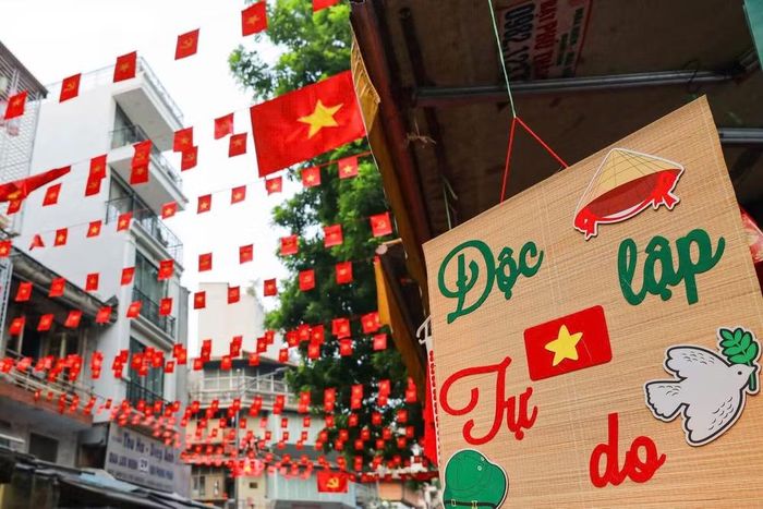 Khát vọng vươn mình của dân tộc được cụ thể hóa bằng những nỗ lực xây dựng nền kinh tế tự chủ, hiện đại, nâng cao năng lực cạnh tranh và vị thế đất nước (Ảnh: VGP/Đào Tuyết).