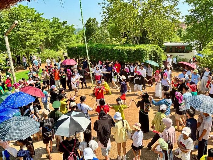 Không gian văn hóa của đồng bào người Thái (Sơn La) thu hút đông đảo du khách tới tham quan, trải nghiệm. Ảnh: BTC