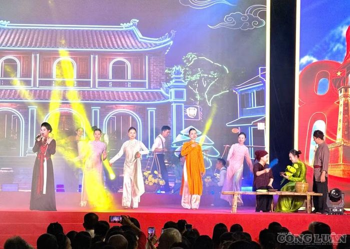 Một số tiết mục nghệ thuật đặc sắc tại chương trình.