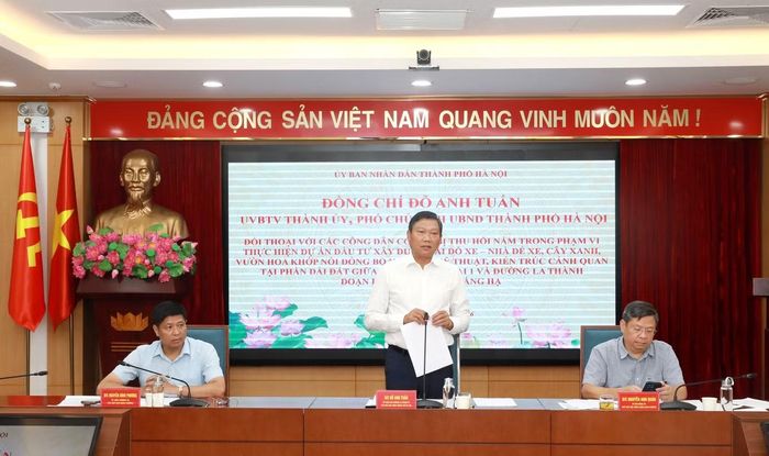 Phó Chủ tịch UBND TP. Hà Nội kết luận tại Hội nghị đối thoại.