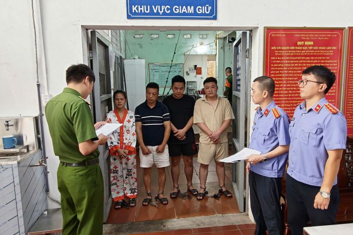 4 đối tượng tại cơ quan chức năng. Ảnh: VKSND khu vực 6