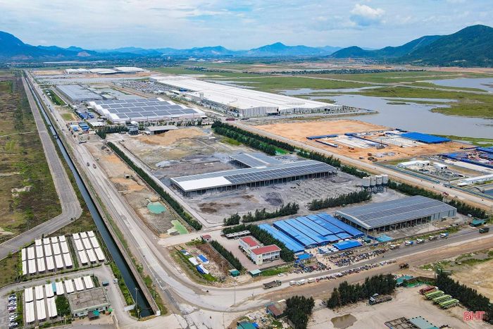 Hệ sinh thái các nhà máy của Tập đoàn Vingroup tại KKT Vũng Áng. Ảnh: Đình Nhất.