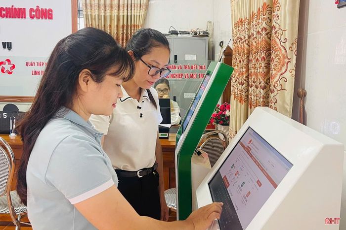 Với nhiều giải pháp đồng bộ, Hà Tĩnh hướng đến mục tiêu xây dựng nền hành chính hiện đại, chuyên nghiệp, lấy người dân và doanh nghiệp làm trung tâm.
