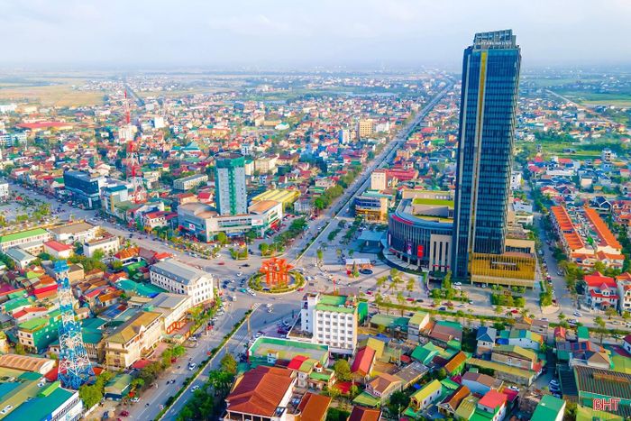 Hà Tĩnh đặt mục tiêu phát triển nhanh, bền vững, với tốc độ tăng trưởng GRDP bình quân hằng năm từ 10% trở lên.