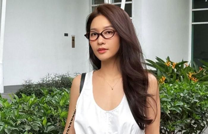 Khả Ngân.