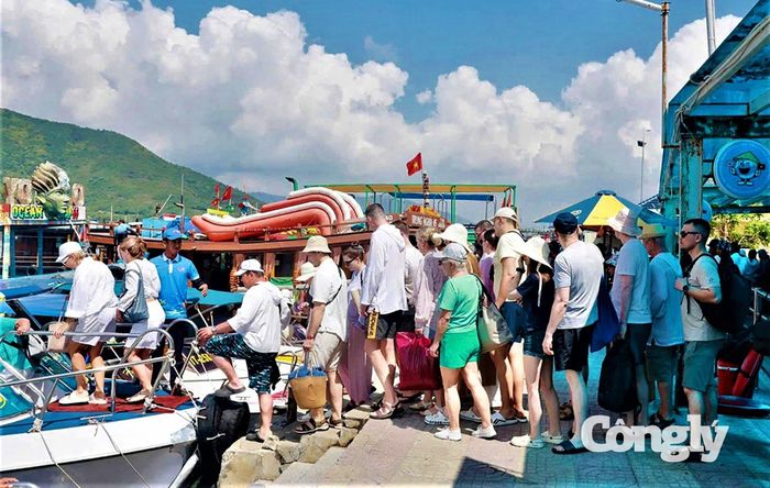 Khánh Hòa hút khách trong dịp lễ 2/9.