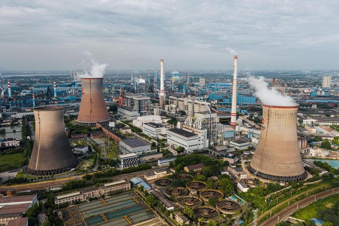 Trung Quốc đã cam kết đưa lượng phát thải carbon đạt đỉnh trước năm 2030 và đạt trung hòa carbon vào năm 2060. Ảnh: Euronews.