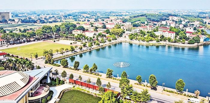  Trung tâm hành chính xã Lục Nam nhìn từ trên cao. 