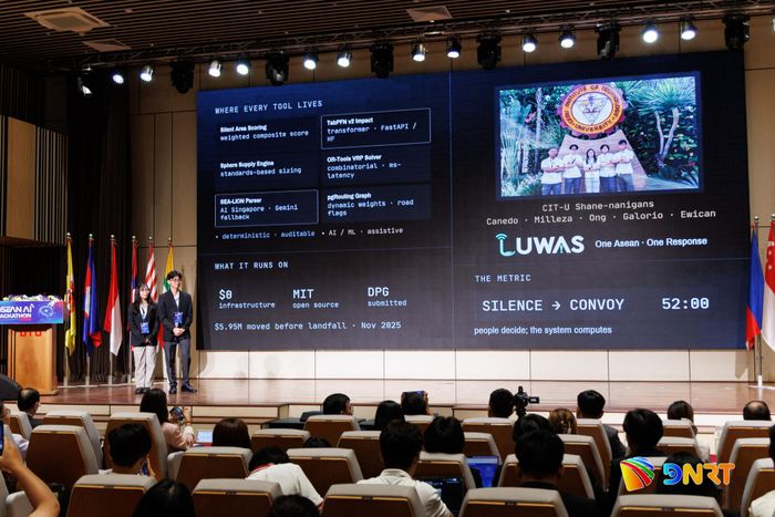 Các đội thi giới thiệu sản phẩm công nghệ tại Vòng chung kết ASEAN AI Hackathon 2026.
