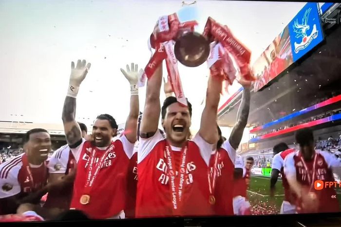 Arsenal vô địch ngoại hạng Anh mùa 2025-2026.