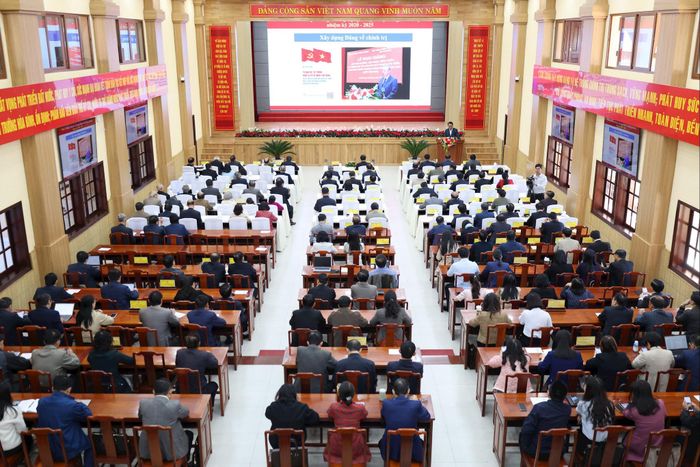 Hội nghị nghiên cứu, học tập, quán triệt Nghị quyết Đại hội Đảng bộ tỉnh lần thứ I, nhiệm kỳ 2025 - 2030 (Ảnh tư liệu)