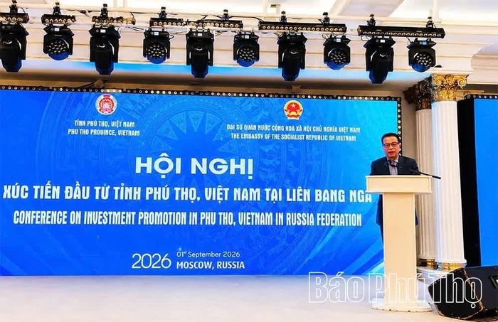 Đại sứ Đặc mệnh toàn quyền nước Cộng hòa xã hội chủ nghĩa Việt Nam tại Liên bang Nga Đặng Minh Khôi phát biểu tại hội nghị.