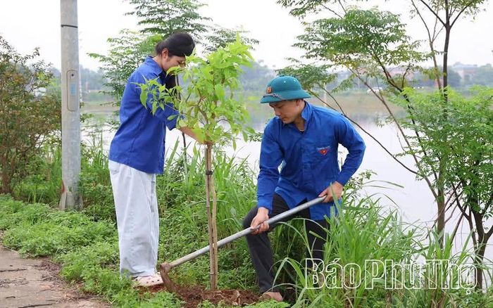Đoàn thanh niên Phú Thọ đồng loạt ra quân hưởng ứng "Ngày Chủ nhật xanh" chào mừng Quốc khánh 2/9.