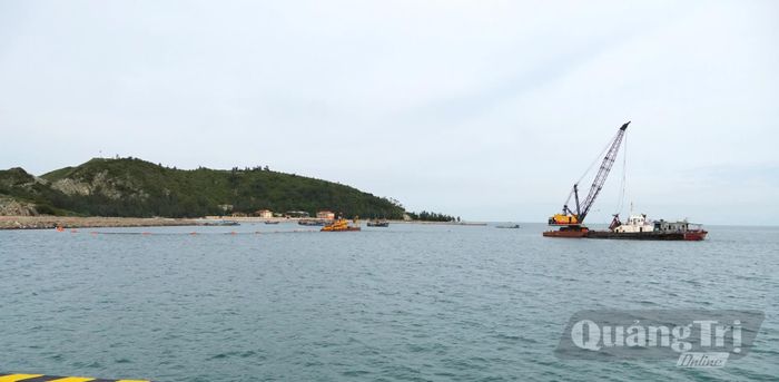 Đến nay các dự án đầu tư xây dựng hạ tầng kỹ thuật trong Khu Kinh tế Hòn La được triển khai bảo đảm mục tiêu, quy mô, chất lượng, kỹ thuật và tiến độ - Ảnh: Q.V