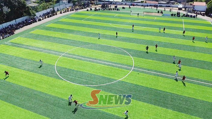 Trận chung kết giữa đội bóng xã Vân Hồ và xã Tân Yên