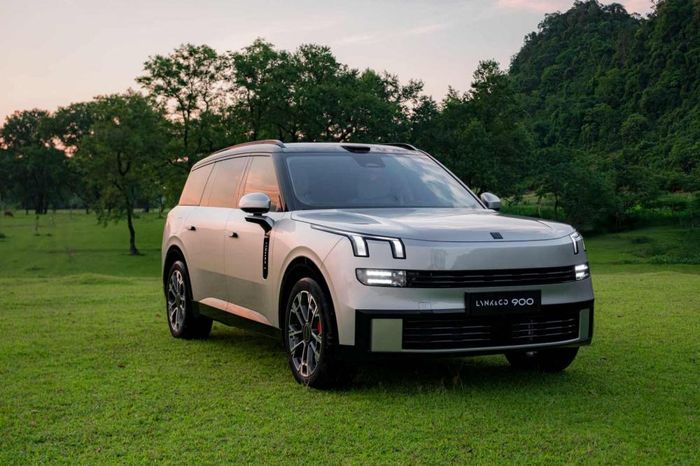 Mẫu xe Lynk & Co 900